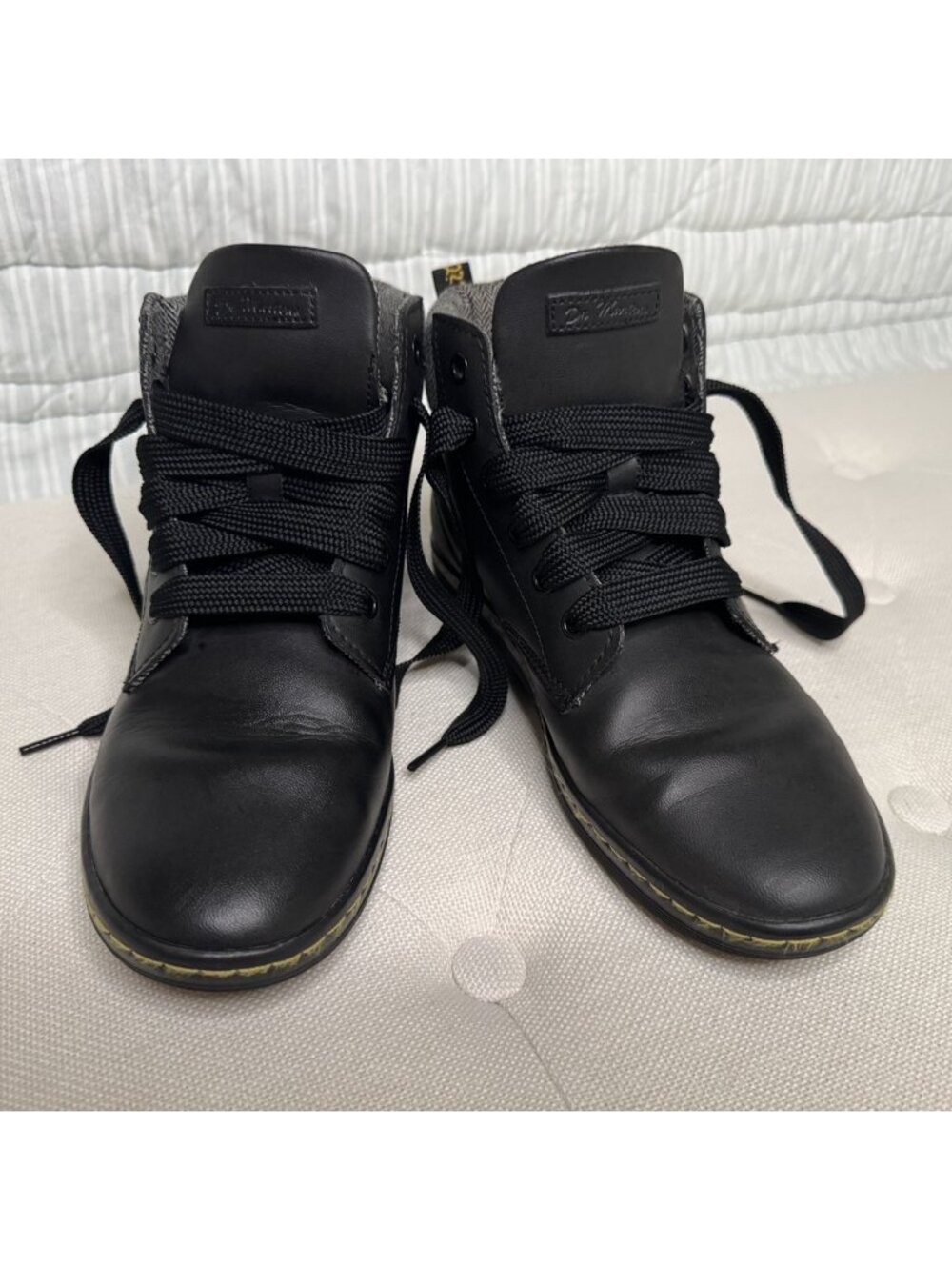 Dr. Martens Maelly Black Leather Herringbone Ankle Boots Women’s 8
